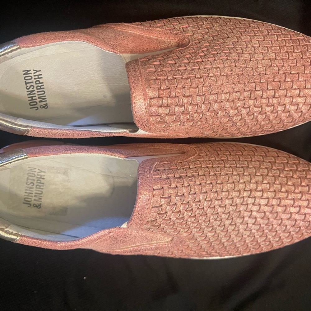 Johnston & Murphy Women's Pink Woven Sneakers